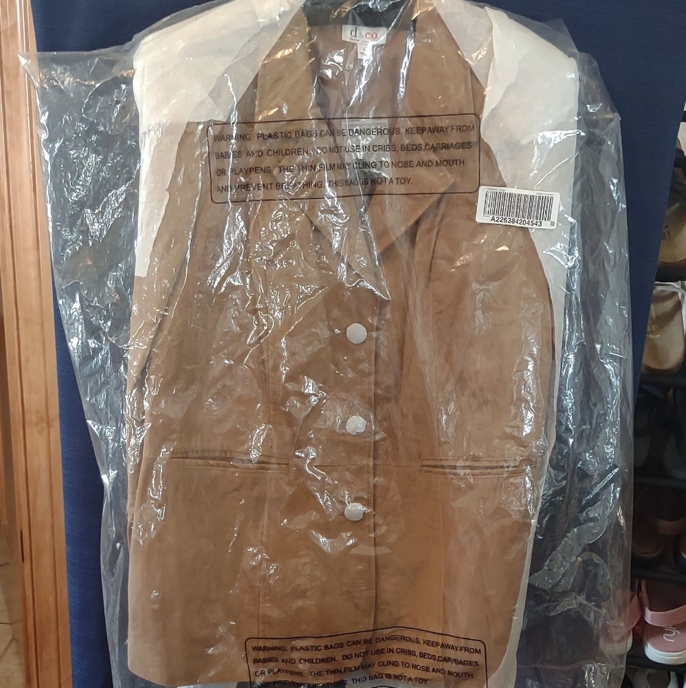 Denim & Co suede jacket. Chestnut.  large